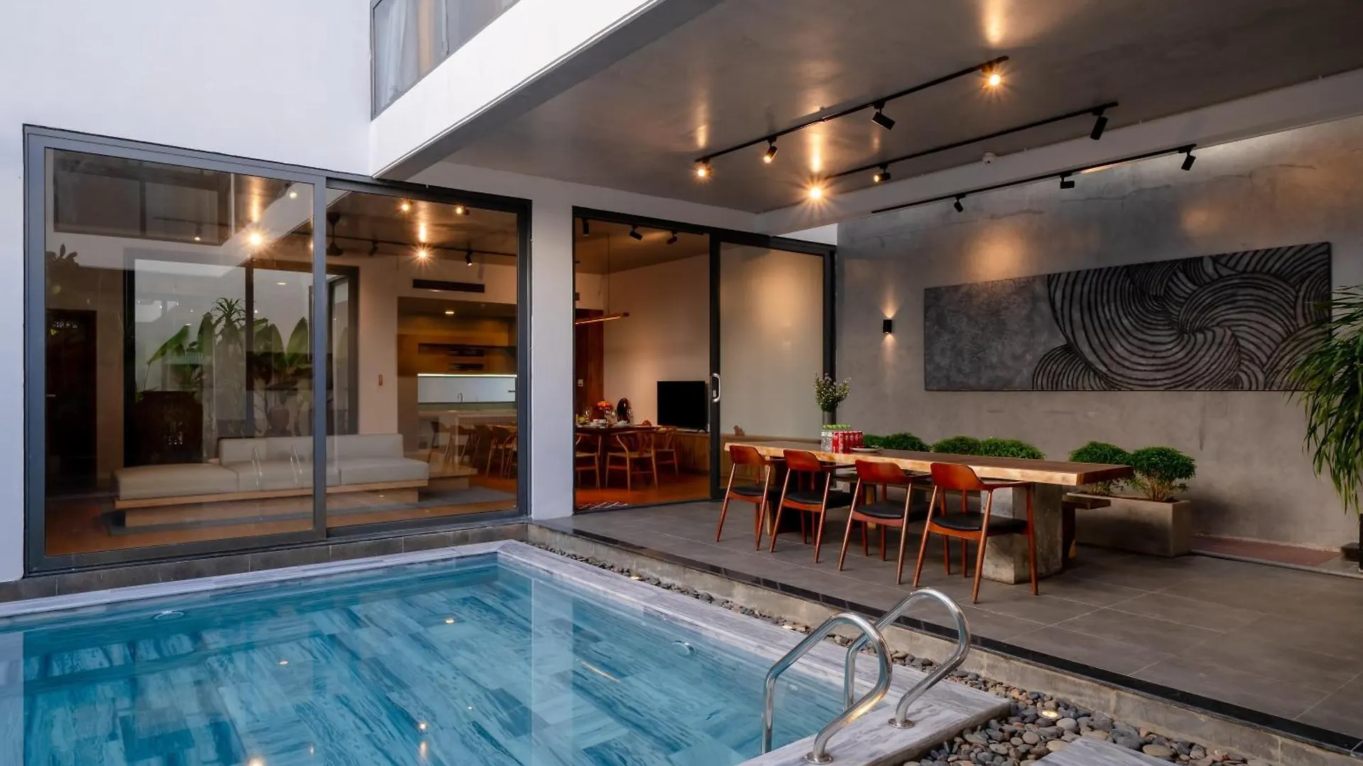 Sila Prana Villa - Luxury Private 8Brs Pool Villa Da Nang Beach