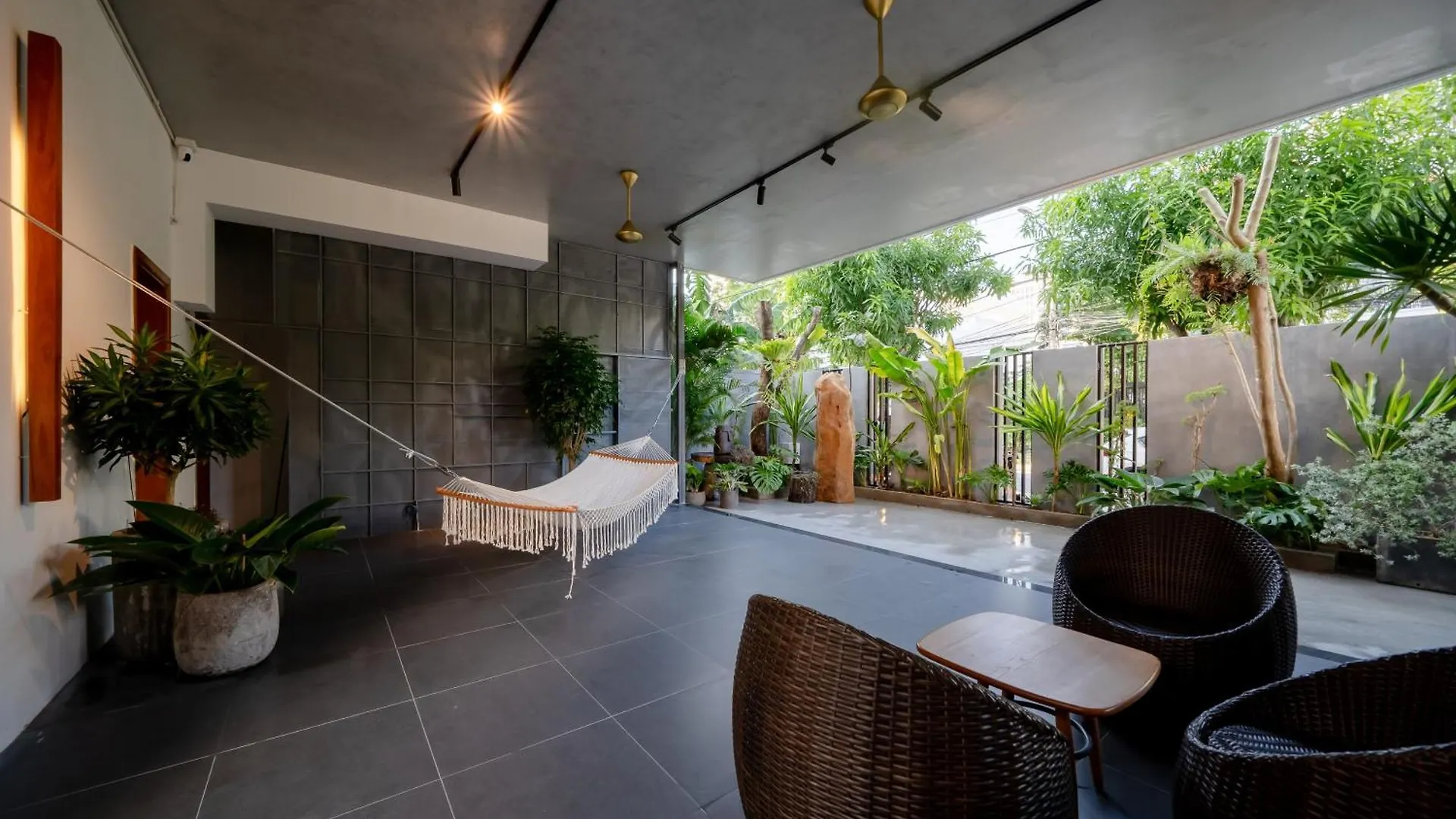 Sila Prana Villa - Luxury Private 8Brs Pool Villa Da Nang Beach Vietnam