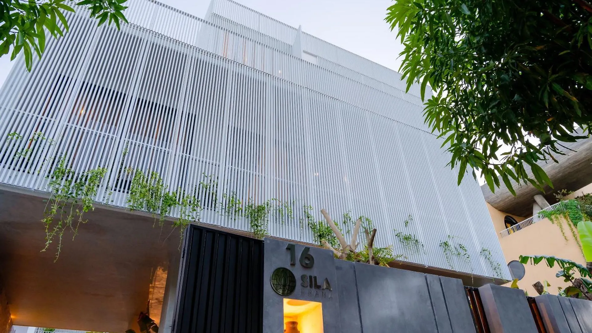 Sila Prana Villa - Luxury Private 8Brs Pool Villa Da Nang Beach Vietnam